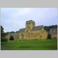 Ampleforth Abbey in Ampleforth, Yorkshire, photo by Wongchungman on Wikipedia,a.jpg